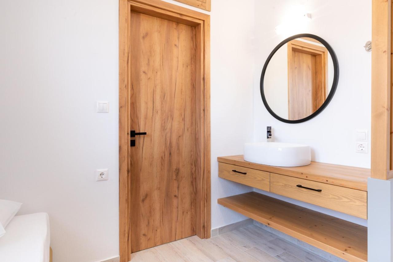 Valentina'S Apartments Agia Pelagia  Ngoại thất bức ảnh