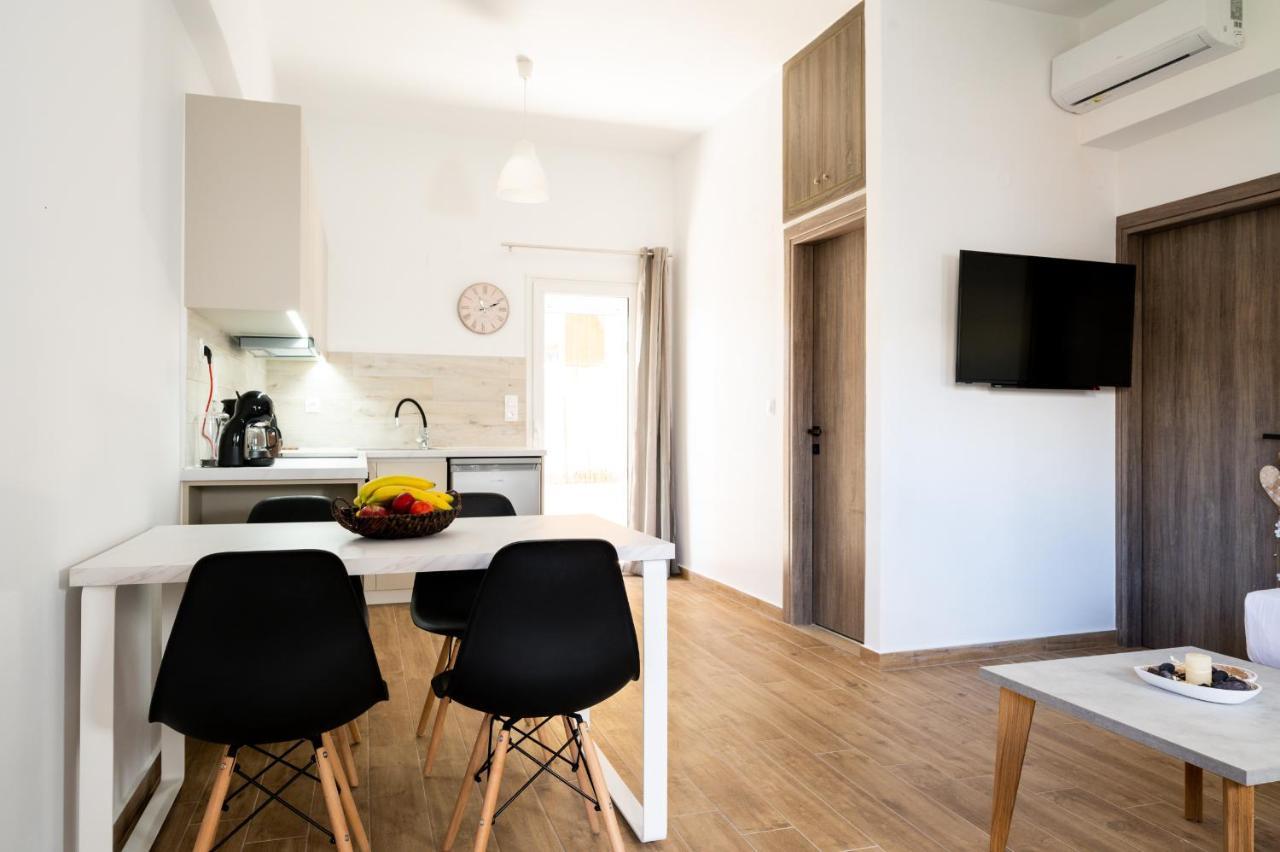 Valentina'S Apartments Agia Pelagia  Ngoại thất bức ảnh